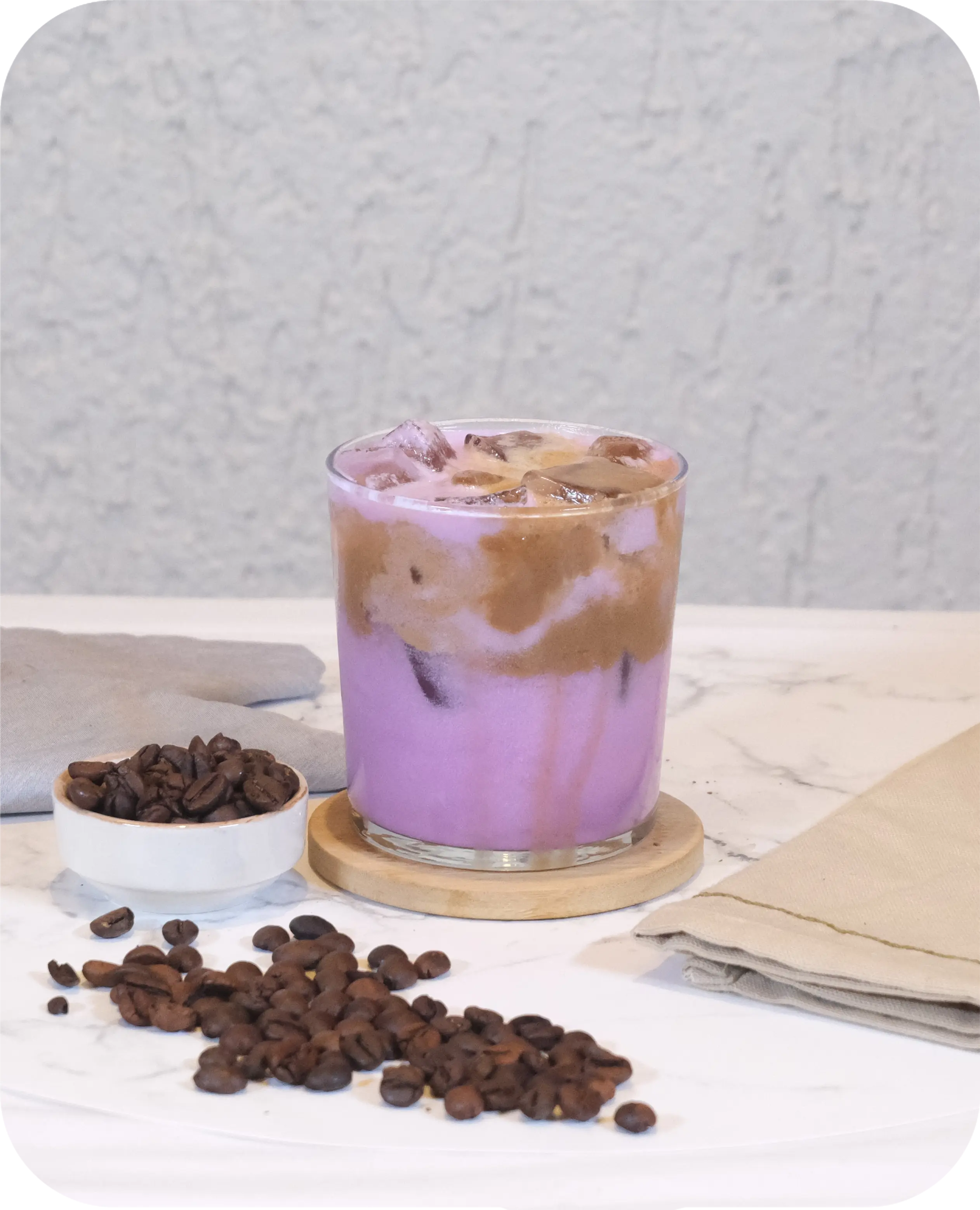 İced Manifest Latte